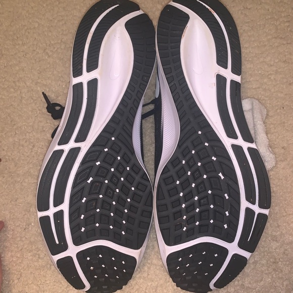 Nike Zoom Pegasus 37 Running shoes - Picture 2 of 4